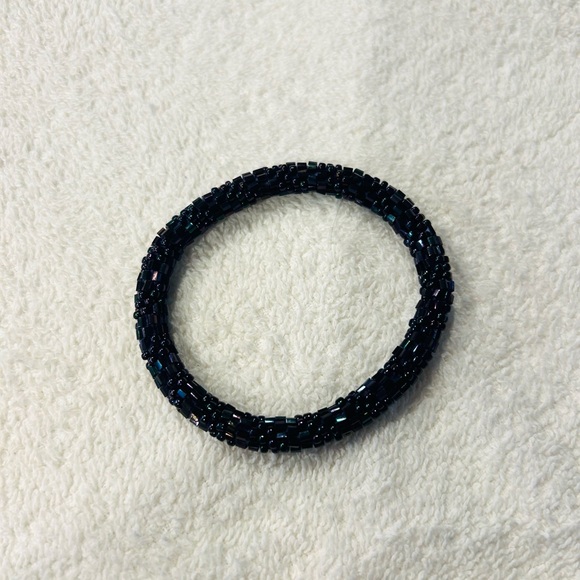 Set of 3 Lily and Laura Bracelets - Picture 5 of 5